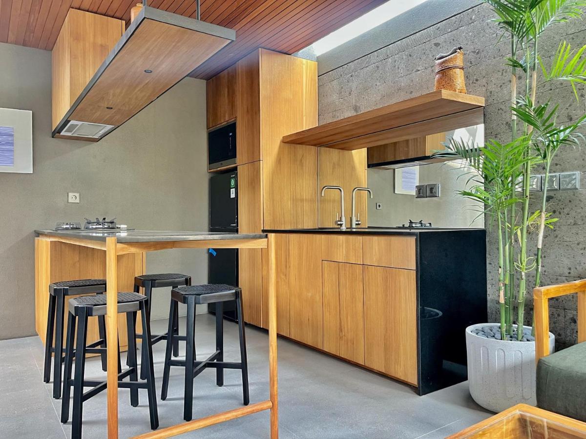 Domisili Villas Canggu Bali By Fays Hospitality ภายนอก รูปภาพ