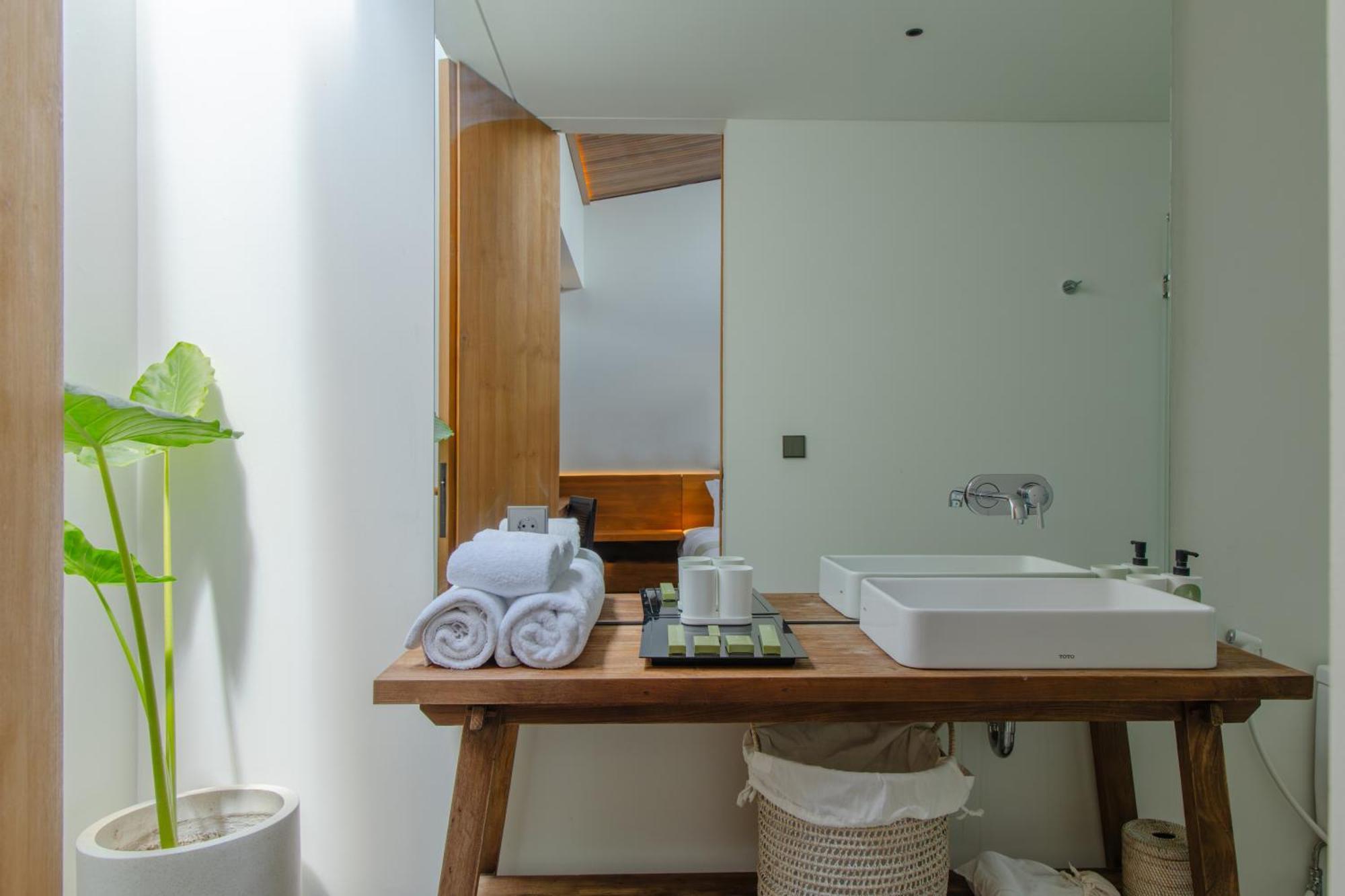 Domisili Villas Canggu Bali By Fays Hospitality ภายนอก รูปภาพ